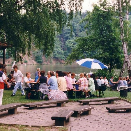 Hotel Restaurant Am Kriebsteinsee Экстерьер фото